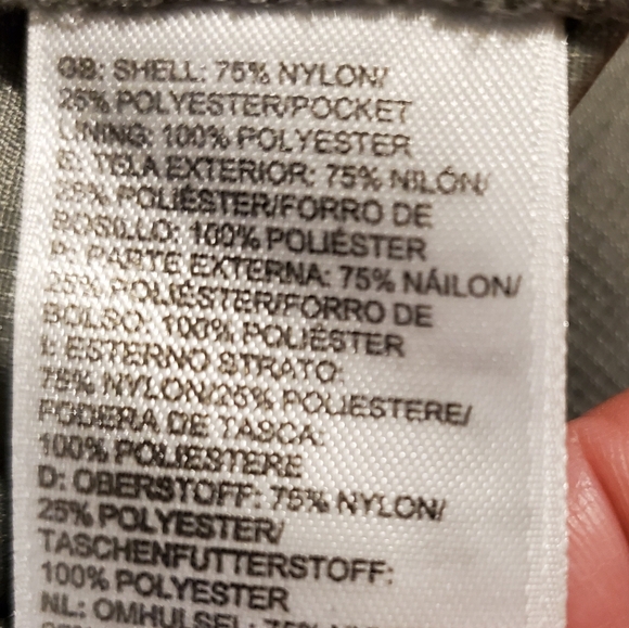 The North Face cropped stretch nylon pants size 4 - Picture 11 of 13